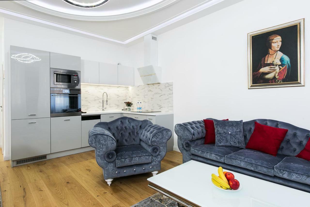 Old Town Cristal Apartment By Otium Krasków Exterior foto