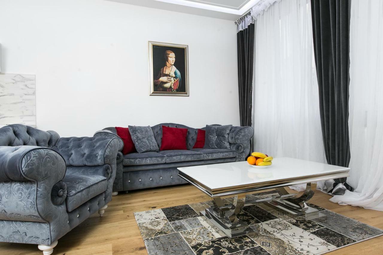 Old Town Cristal Apartment By Otium Krasków Exterior foto