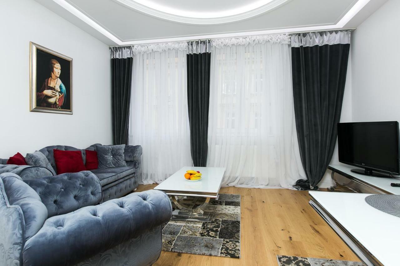 Old Town Cristal Apartment By Otium Krasków Exterior foto
