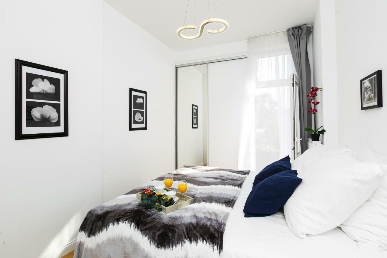 Old Town Cristal Apartment By Otium Krasków Exterior foto